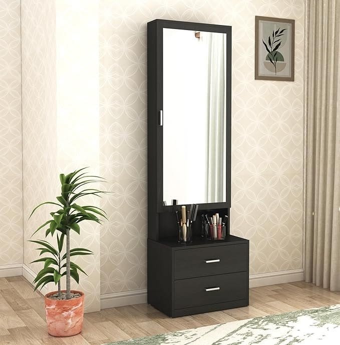 Simple design dressing table